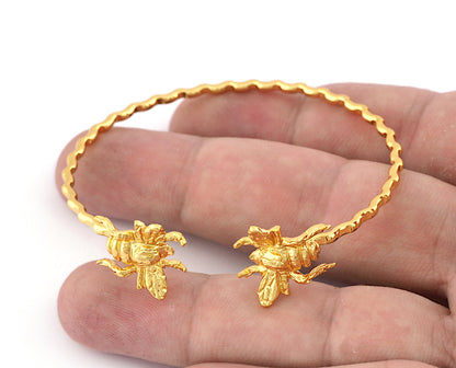 Bee Bracelet Shiny Gold Plated Brass (60mm inner size - Adjustable ) 5374