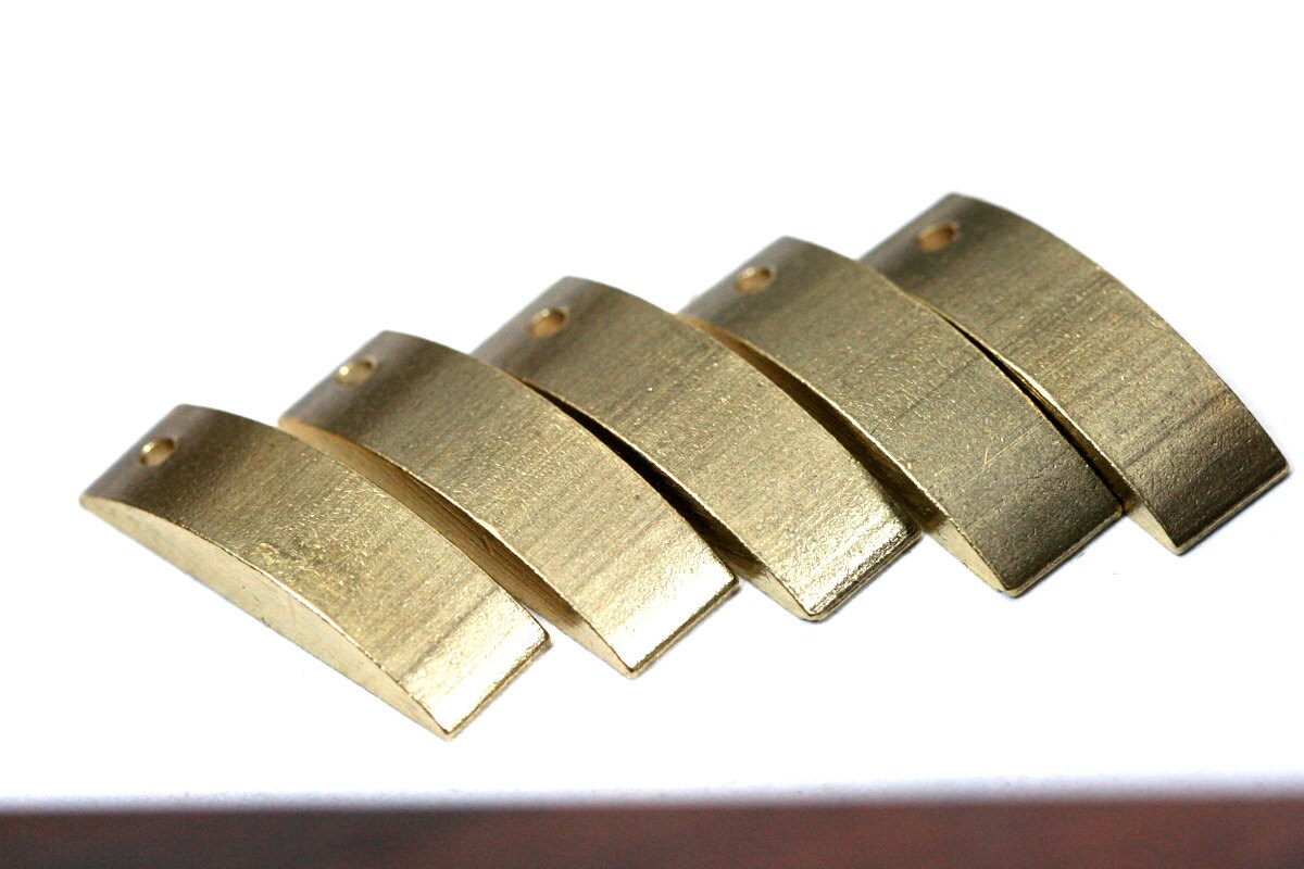 Rectangle Pendant 2 pcs O37 Raw Brass pendant 24x4,7x7mm 0,94" x0,18"x 0,275" finding rod industrial design (2mm 0,08" 12 gauge hole)