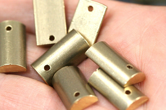 Rectangle rod shape pendant O218 Raw Brass 10x4x18mm (2mm 0,08" 12 gauge hole)