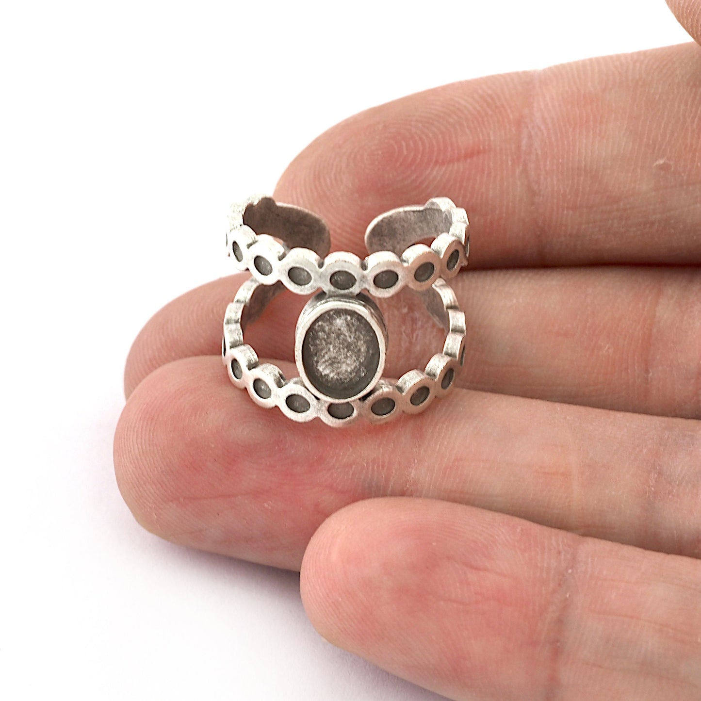 Oval Blank Band Ring , Bezel Setting Blank Raw Brass,Antique Silver Shiny silver, Shiny gold plated Brass (6x8mm Blank ) 5423