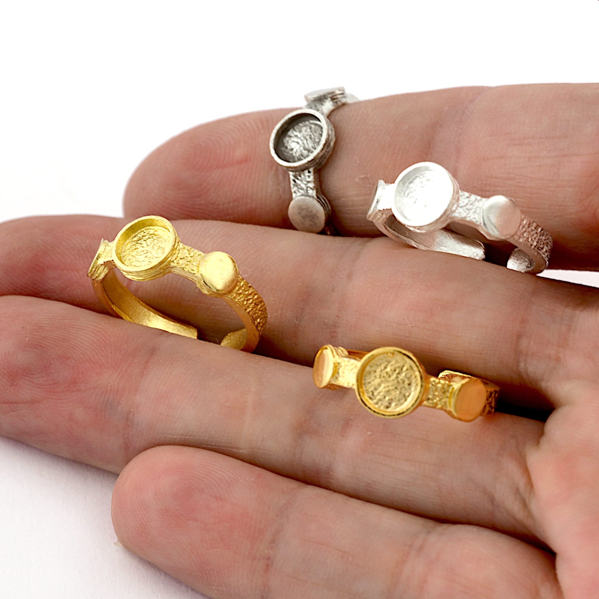 Round Blank Band Ring , Bezel Setting Blank Raw Brass,Antique Silver Shiny silver, Shiny gold plated Brass (6mm Blank ) 5410