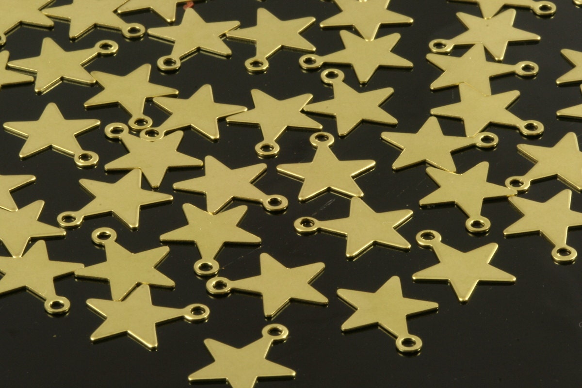 100 pcs 18x16mm raw brass star pendant,raw brass charms ,raw brass findings 625R-42