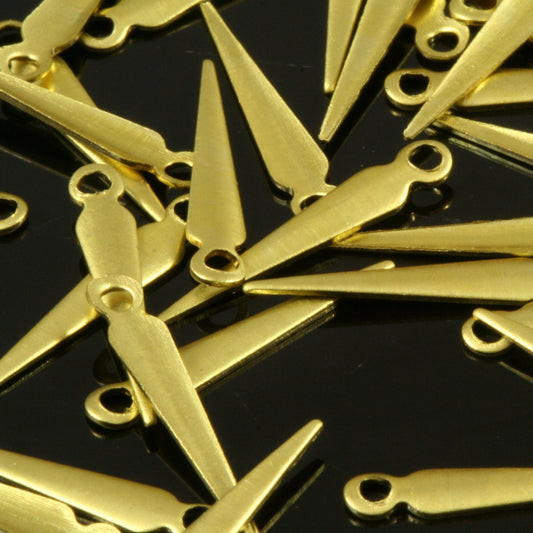 300 Pcs Raw Brass 17x3mm spike shape Charms ,Findings 288R-39 tmlp