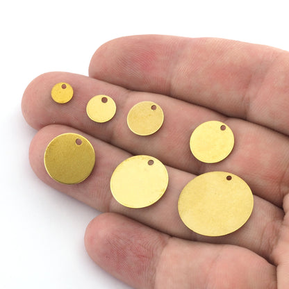 Round Disc Stamping Blanks Thck 0.5, 0.8, 1 1.5mm Dia. 6, 8, 10, 12, 14, 16, 18, 20, 22, 25, 26, 28, 30, 32, 35, 40, 46, 50, 60, 1 hole