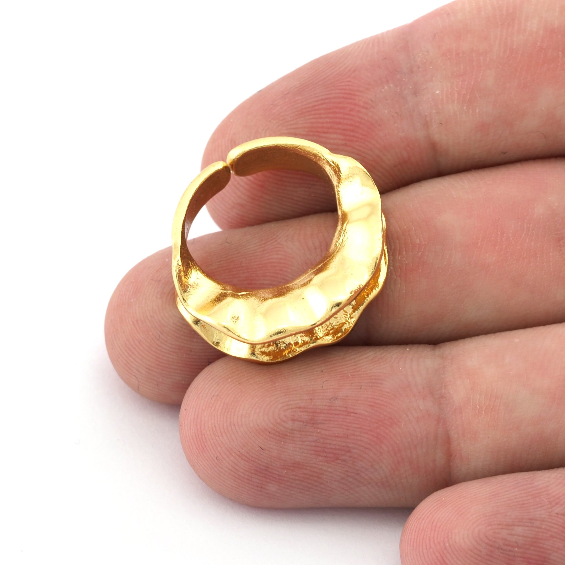 Peas pod ring,Resin Bezel Blank Adjustable Ring Raw Brass, Antique or Shiny silver and Shiny gold plated brass (7-8US inner size) OZ4240