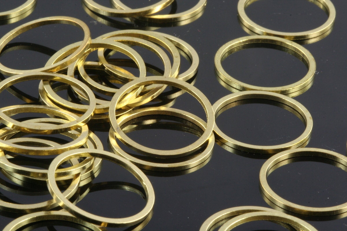 Raw Brass Ring 16mm (hole 14mm) bab14 35 1675
