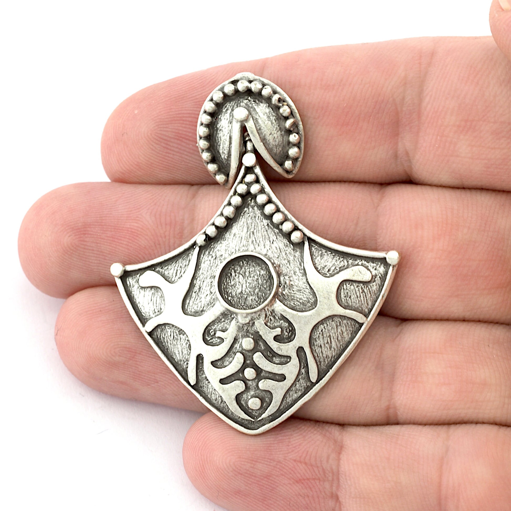 Dangle Pendant, Round Bezel Setting Blank Resin Pendant Antique Silver brass 8mm Blank 5439