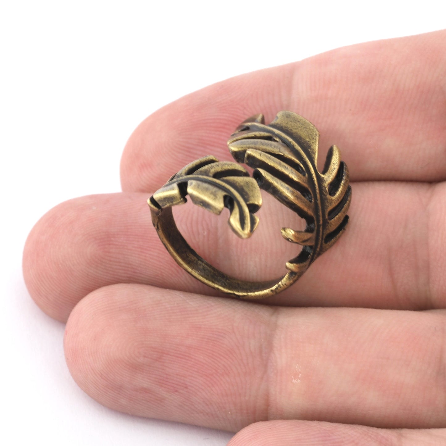 Leaf Ring Adjustable Antique Bronze Plated brass (18mm 8US inner size) Oz3194
