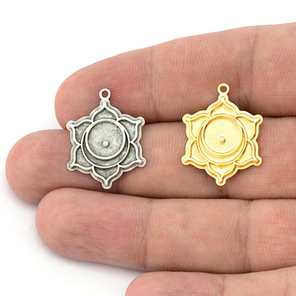 Chakra Svadhishthana Charms Shiny Gold - Shiny Silver - Antique Silver Plated or Raw Brass - 25x20mm 5462