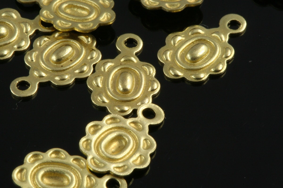 200 Pcs Raw Brass finding 7x10mm Raw Brass oval Charms ,Findings 913R-30 tmlp