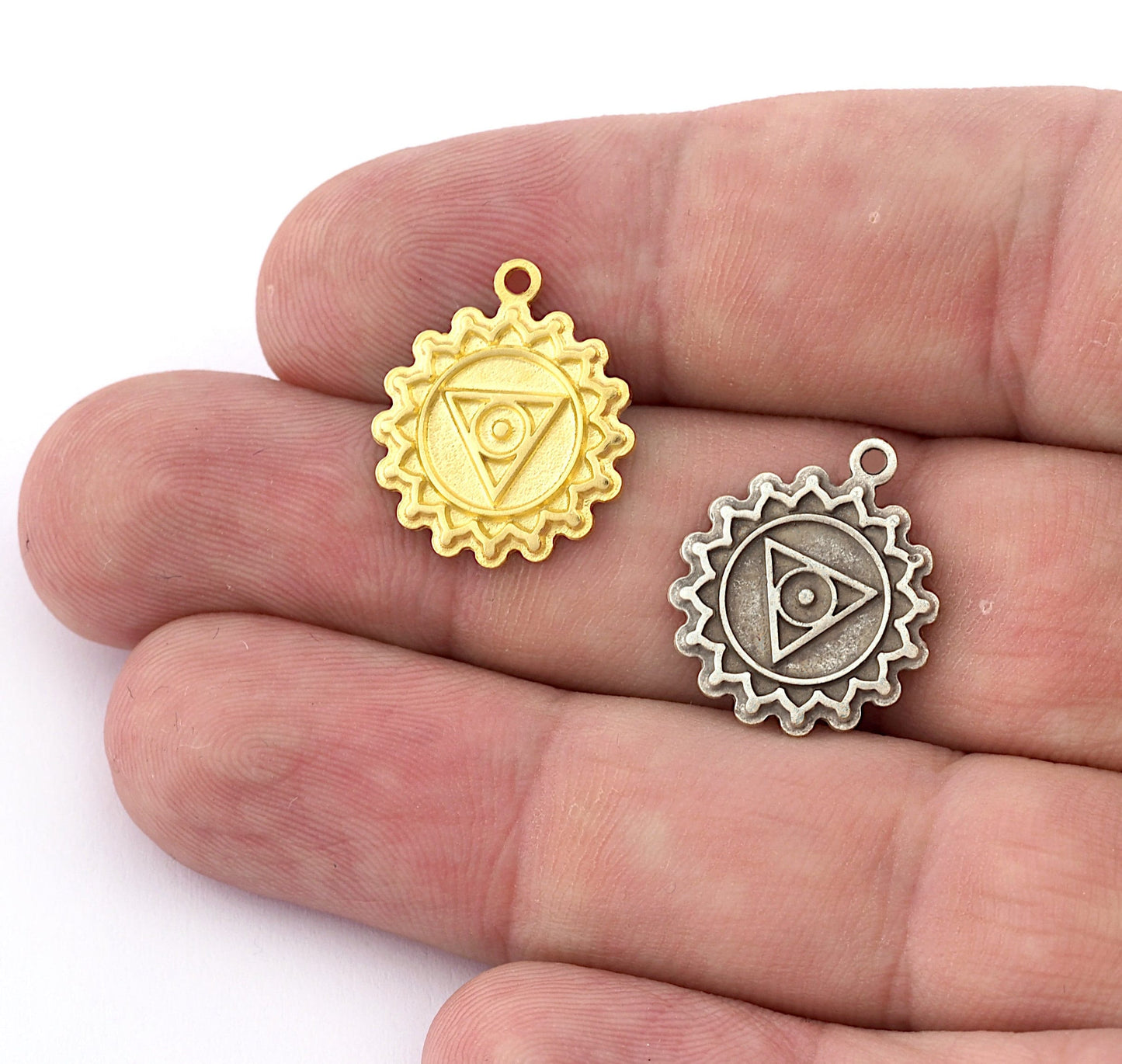 Chakra Vishuddha Small Charms Shiny Gold - Shiny Silver - Antique Silver Plated or Raw Brass - 19x16mm 5476