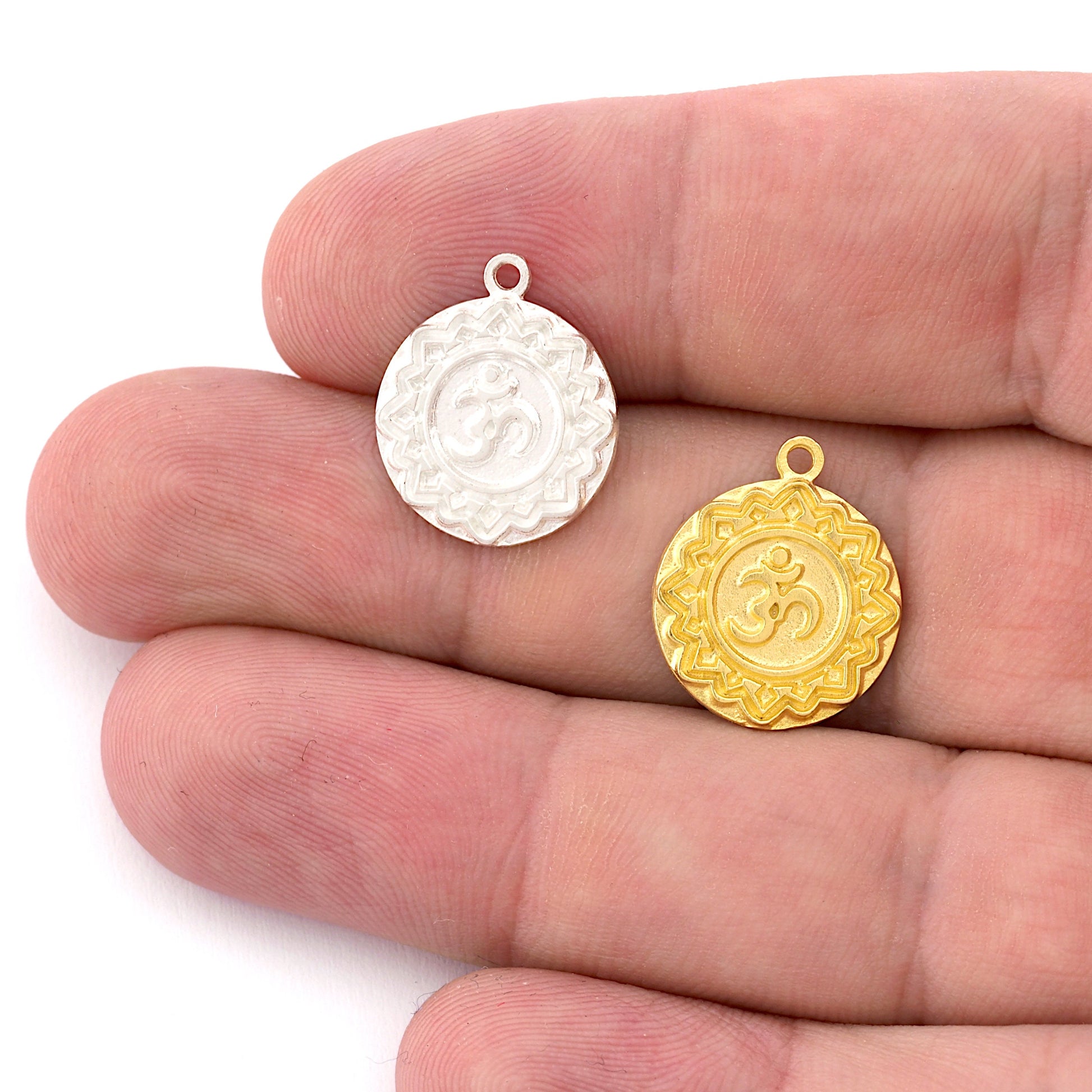 Chakra Sahasrara Small Charms Shiny Gold - Shiny Silver - Antique Silver Plated or Raw Brass - 19x16mm 5482