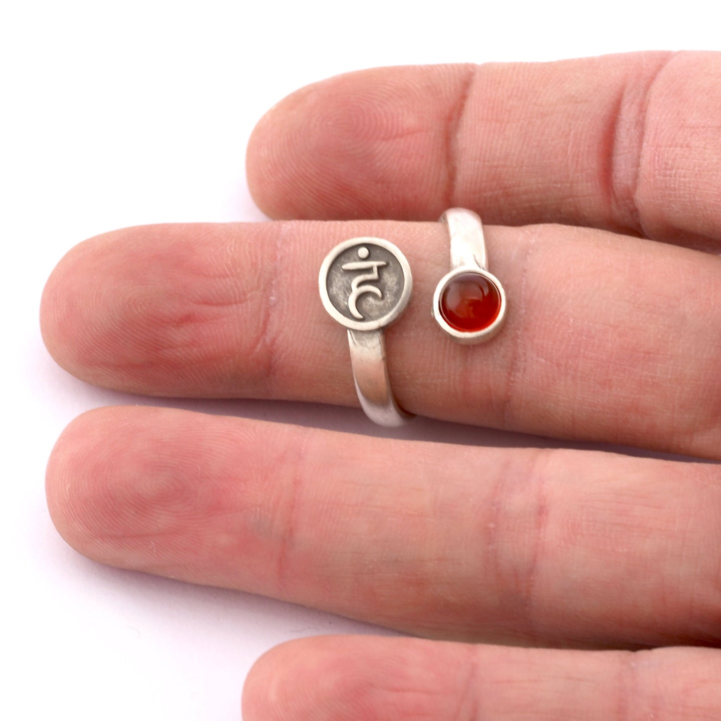 Chakra Vishuddha Ring, Blank Bezel Settings Shiny Gold - Shiny Silver - Antique Silver Plated or Raw Brass 6mm 5487
