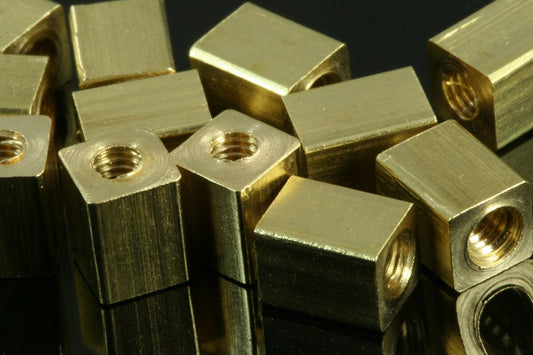 Square spacer bead Raw Brass 5x6,7mm 3/16"x17/64" (3mm Thread hole ) bab3 1926