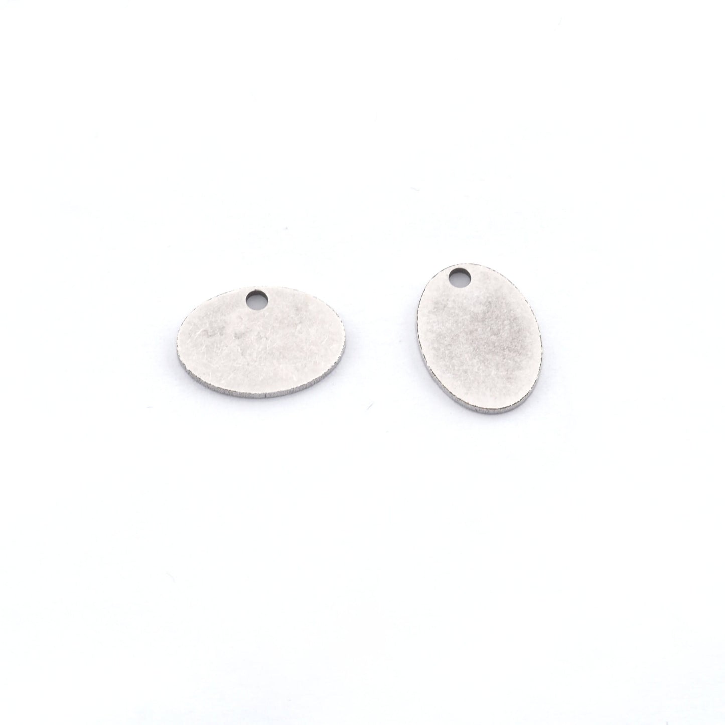 Oval stamping blank, tag connector charms, pendant Antique Silver Plated Brass 14x10mm 1 hole 5520