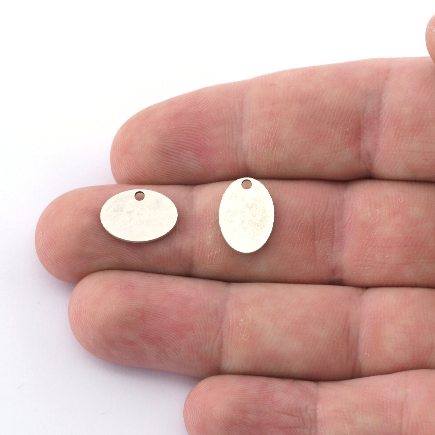 Oval stamping blank, tag connector charms, pendant Antique Silver Plated Brass 14x10mm 1 hole 5520