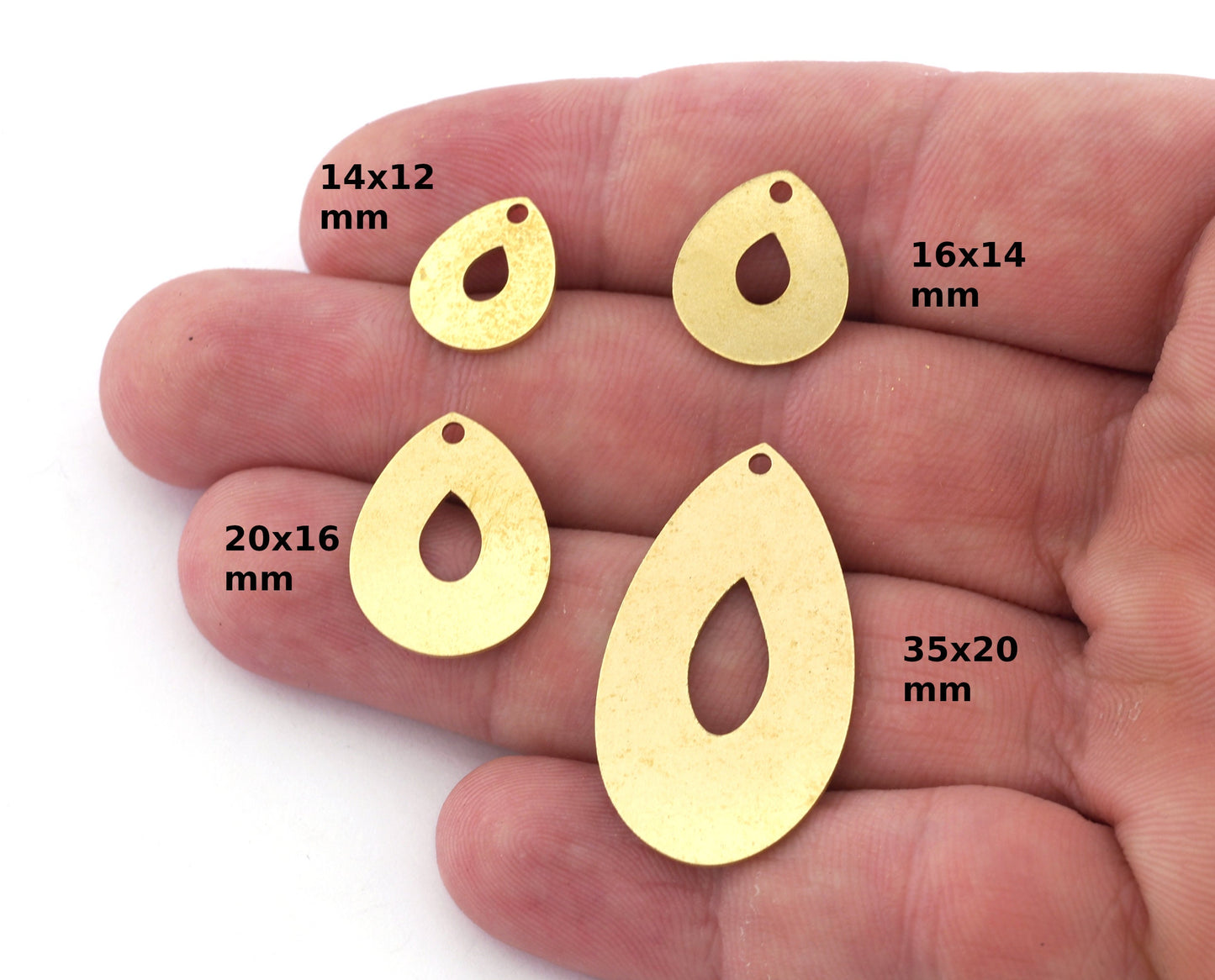 Drop Charms, Tag charms, Flat Engrave Blank, Raw Brass 1 hole 14x12mm 16x14mm 20x16mm 35x20mm Middle Hole 5526 R