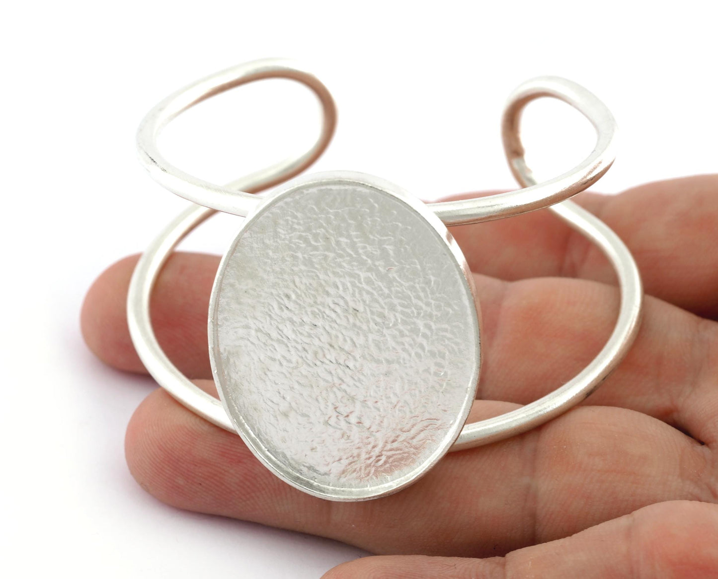 Oval Bracelet Blank Resin Blank, Cabochon Mounting, Bracelet Making, Bracelet that fits perfectly on the Wrist Adjustable 40x30mm Blank 5555