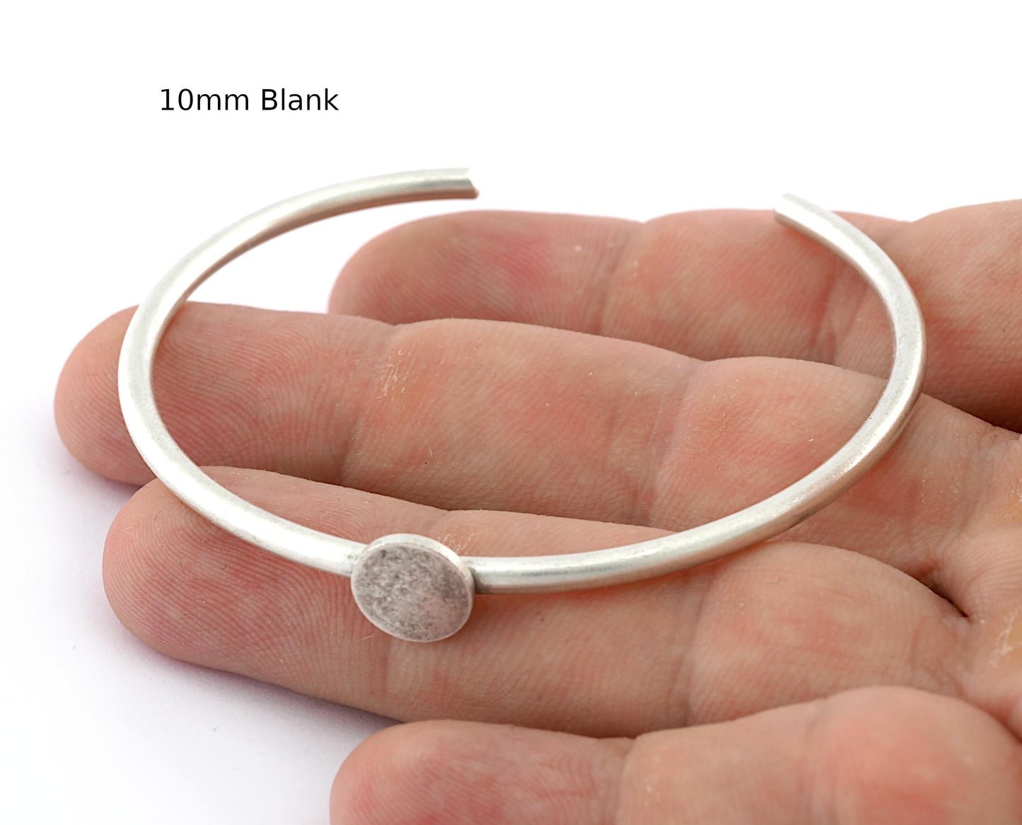 Cuff Disc Blanks, Round Blanks, Good Quality Bracelet Bases, Antique Silver Plated Brass (60mm inner size - Adjustable ) OZ5553