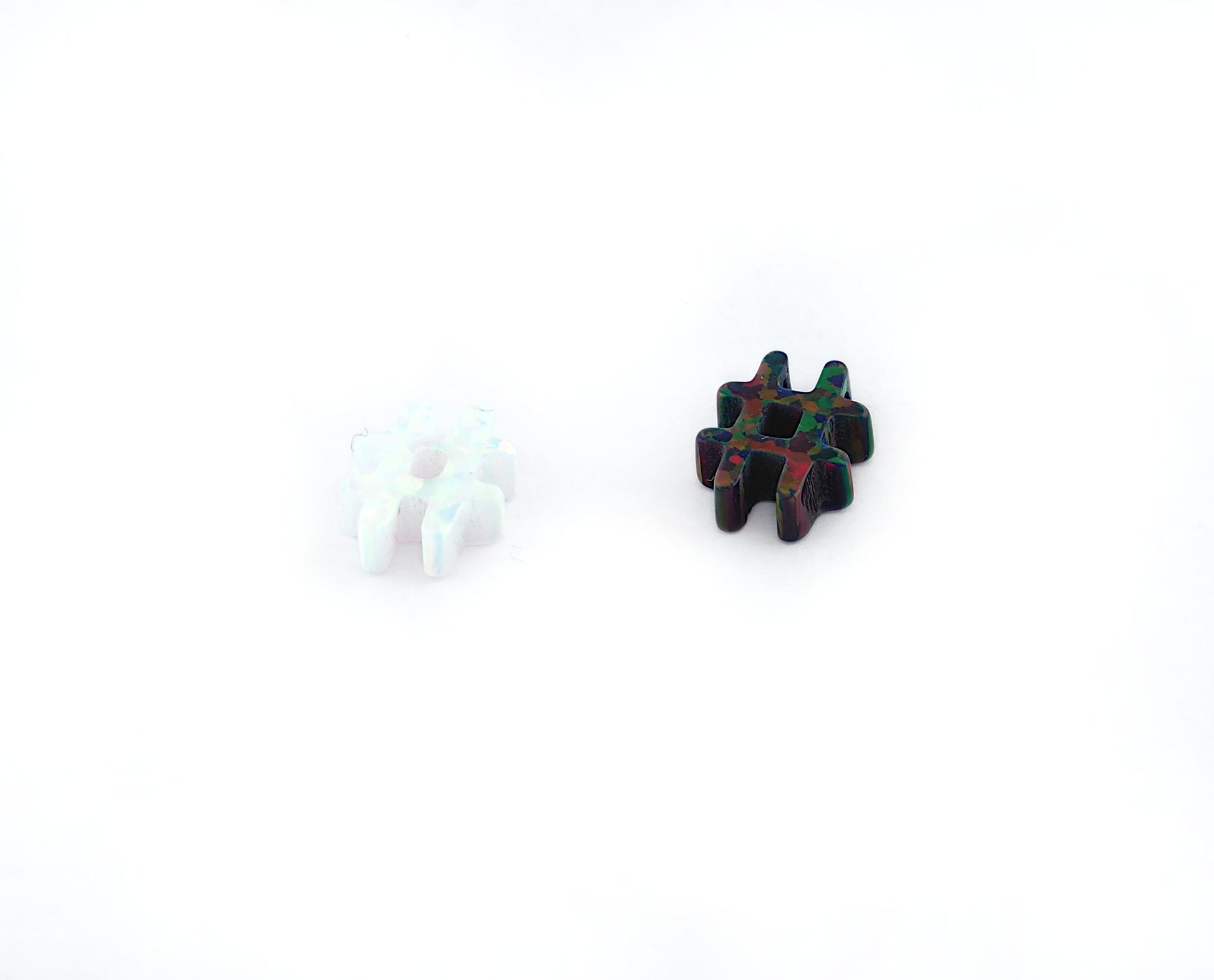 Opal Hashtag Black - White 10 mm 2.5 mm thickness 20 gauge hole Lab Created Opal Synthetic 1494 OPSY