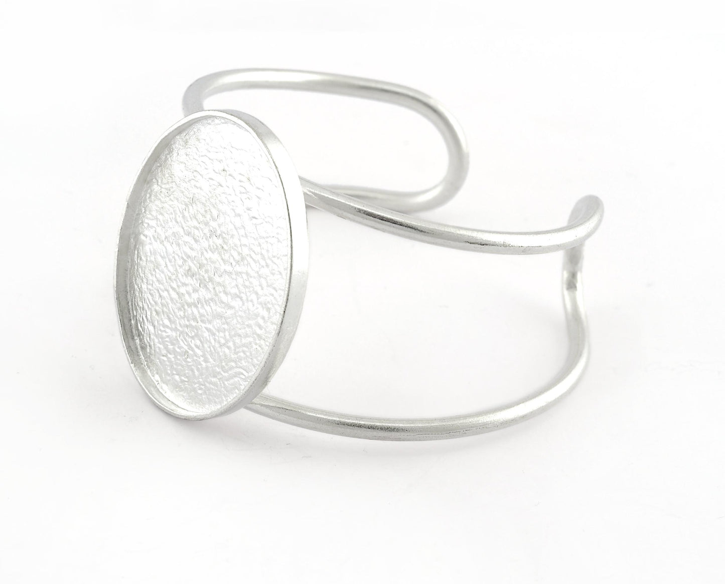 Oval Bracelet Blank Resin Blank, Cabochon Mounting, Bracelet Making, Bracelet that fits perfectly on the Wrist Adjustable 40x30mm Blank 5555