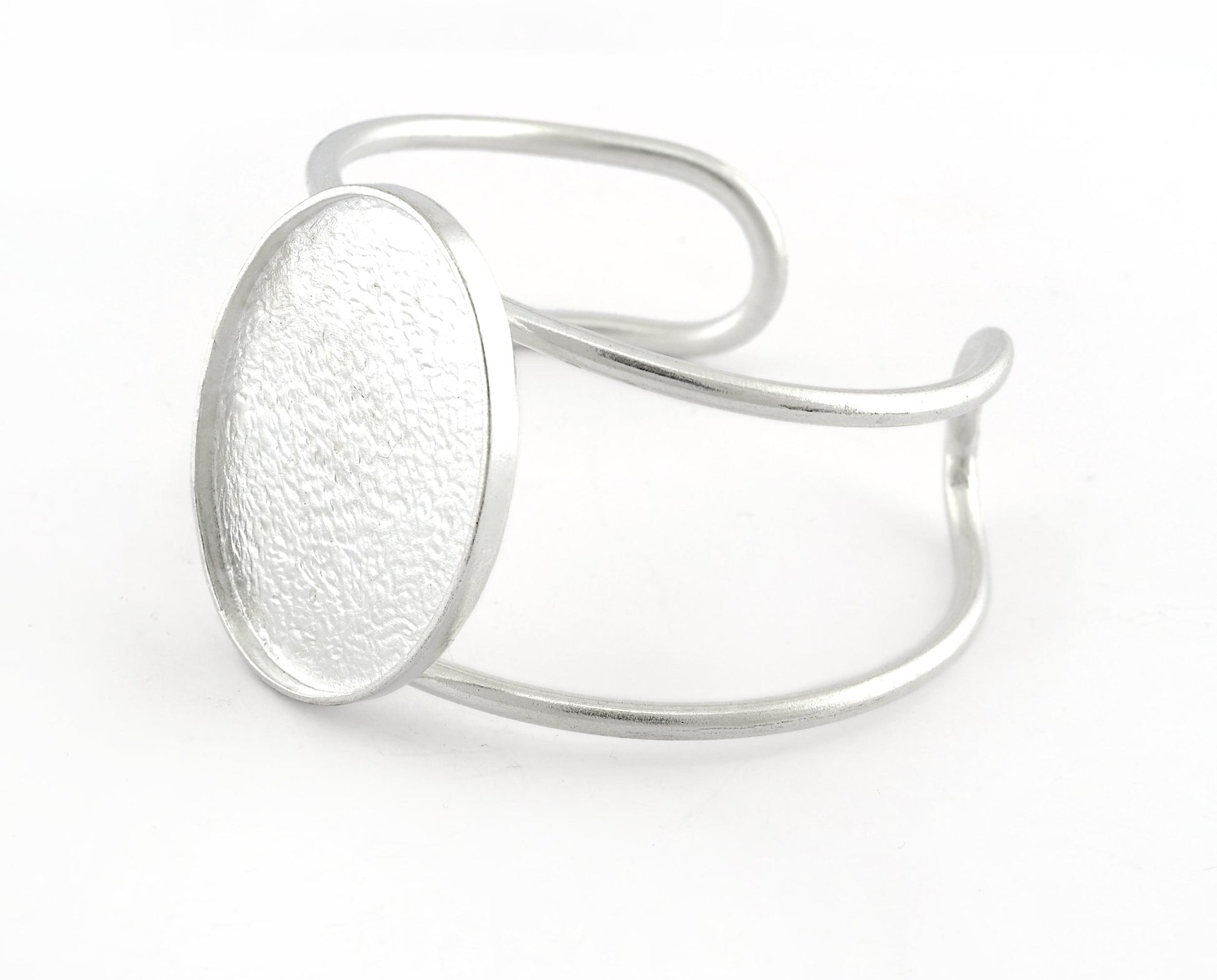 Oval Bracelet Blank Resin Blank, Cabochon Mounting, Bracelet Making, Bracelet that fits perfectly on the Wrist Adjustable 40x30mm Blank 5555