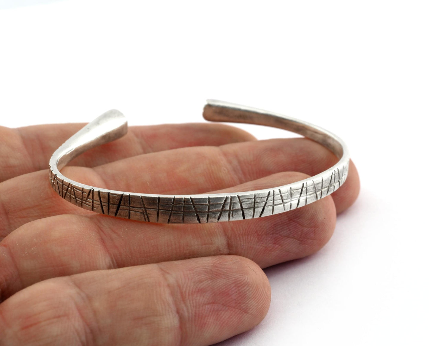 Textured Bracelet , Bracelet Base Raw Brass, Antique Silver, Shiny Silver, Shiny Gold Plated Solid Brass (60mm size - Adjustable ) 5574