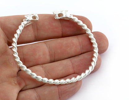 Dog Head Bracelet Swirl Adjustable Shiny Silver Plated Brass (64mm inner size - Adjustable ) OZ3160