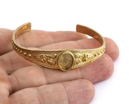 Boho Bracelet Blank, Oval Blank Bracelet Making Base, 10x8mm Blank Bezel Flower Bracelet Raw Brass (58mm inner size - Adjustable ) 5579