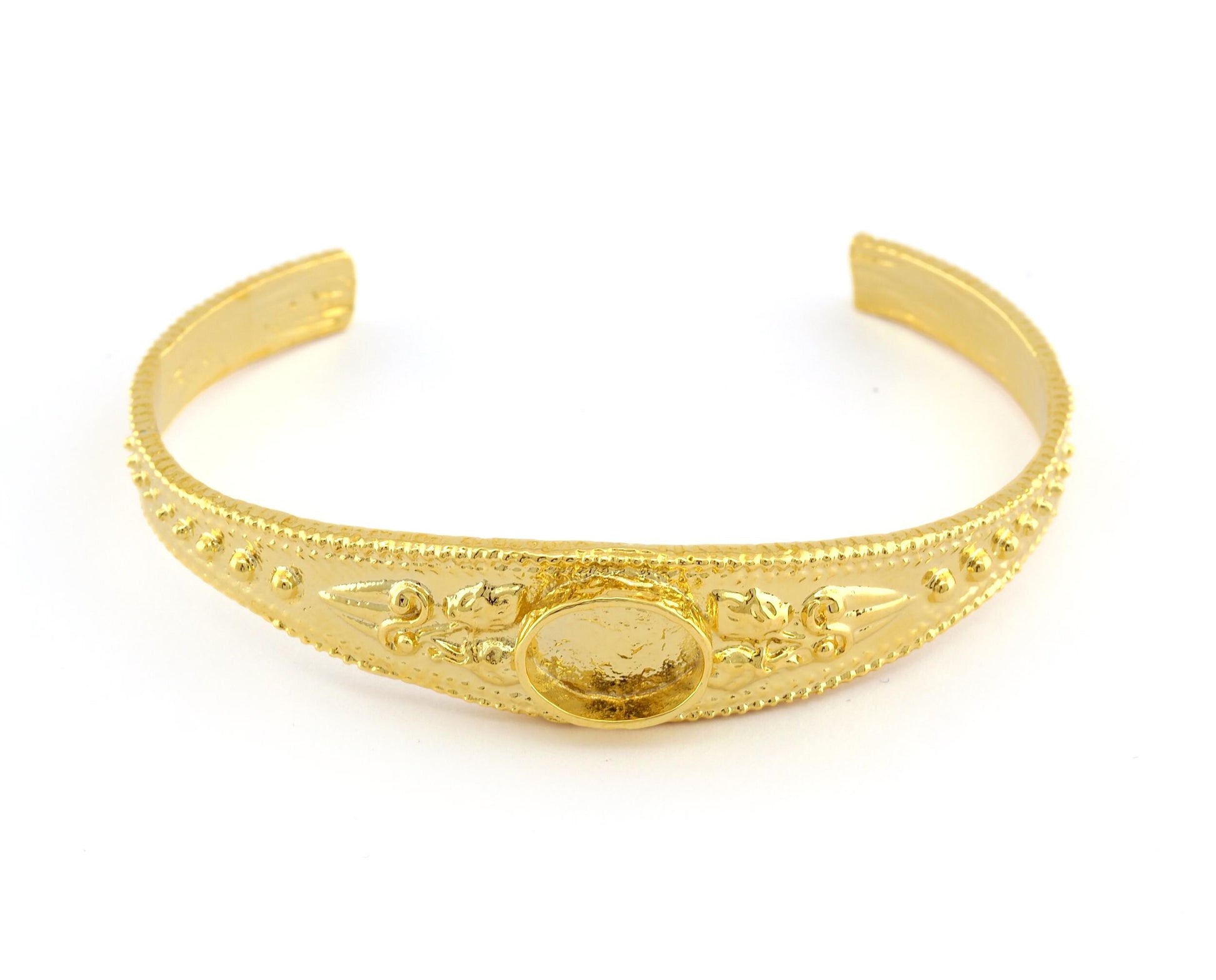 Boho Bracelet Blank, Oval Blank Bracelet Making Base, 10x8mm Blank Bezel Flower Bracelet Shiny Gold Brass (58mm size - Adjustable ) 5586 G