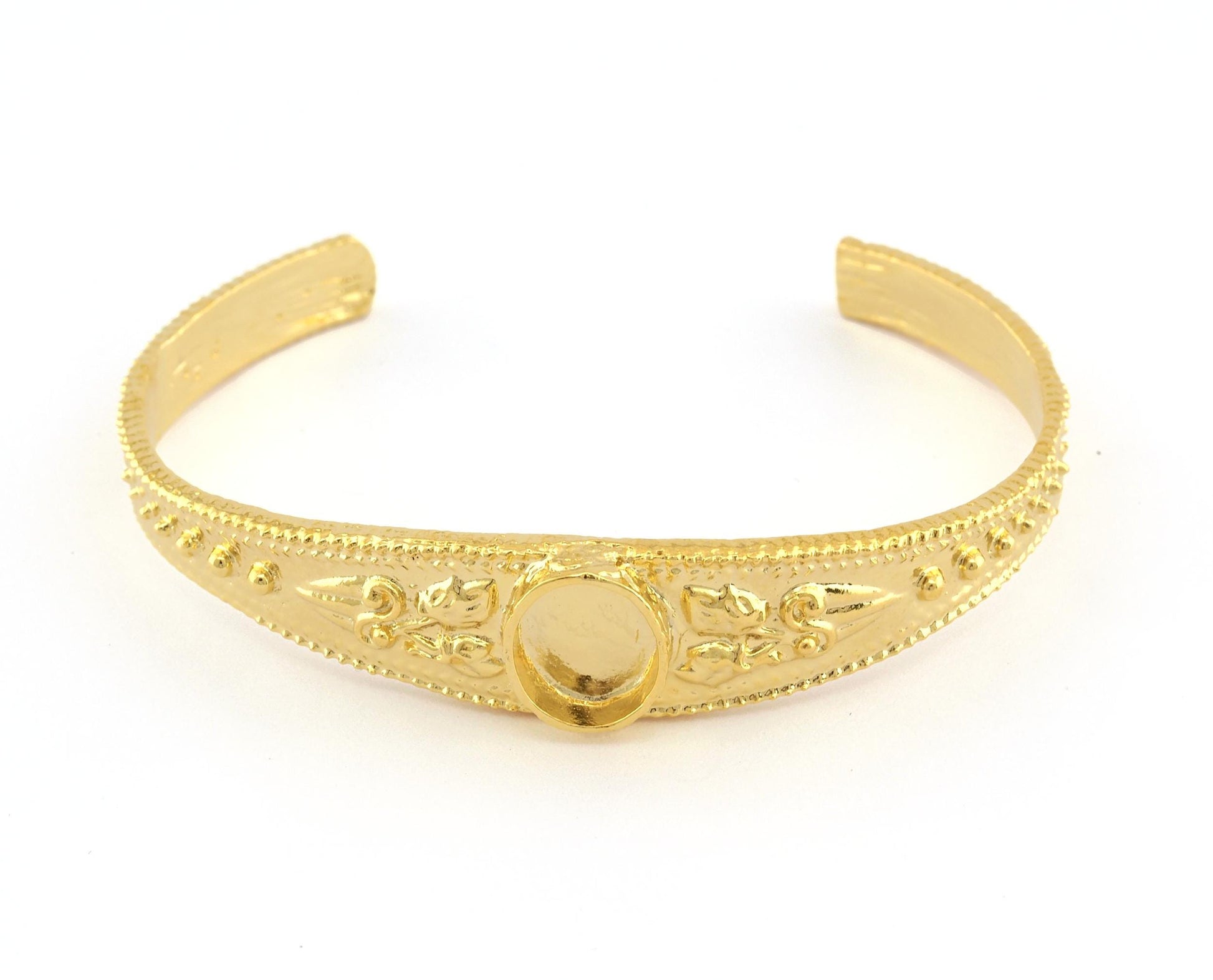 Boho Bracelet Blank, Oval Blank Bracelet Making Base, 10x8mm Blank Bezel Flower Bracelet Gold Plated Brass (58mm size - Adjustable ) 5579 G