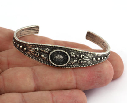 Boho Bracelet , Oval Blank Bracelet Making Base, 10x8mm Blank Bezel Flower Bracelet Antique Silver Brass (58mm size - Adjustable ) 5586 AS