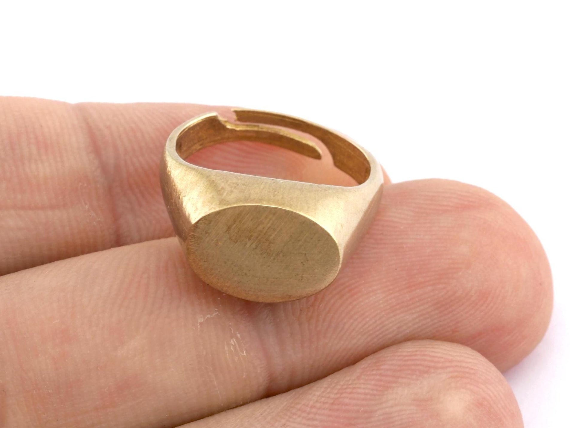 Oval Blank Ring Base Adjustable Raw Brass or Antique Silver plated (10x14mm Blank) (6-8 US Adjustable ) 5593