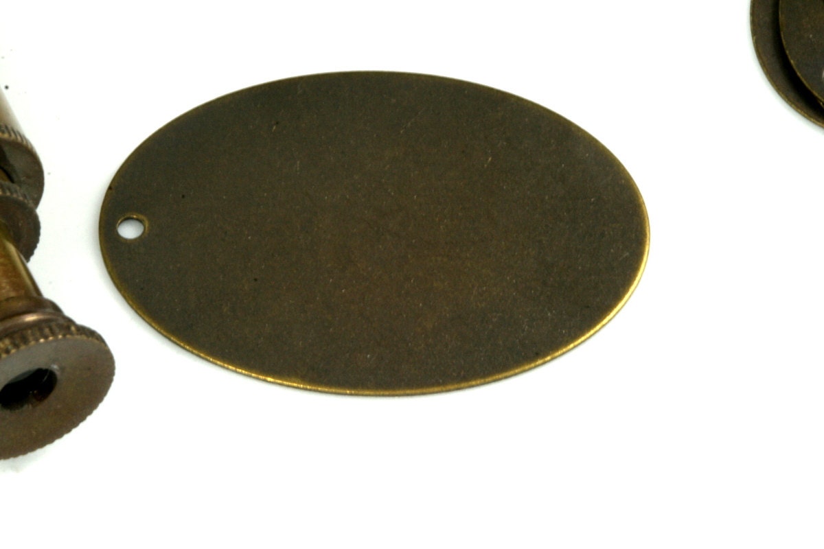 oval 1 hole Charms 10 pcs antique brass tone brass 27x37mm ,findings 594ABT-30