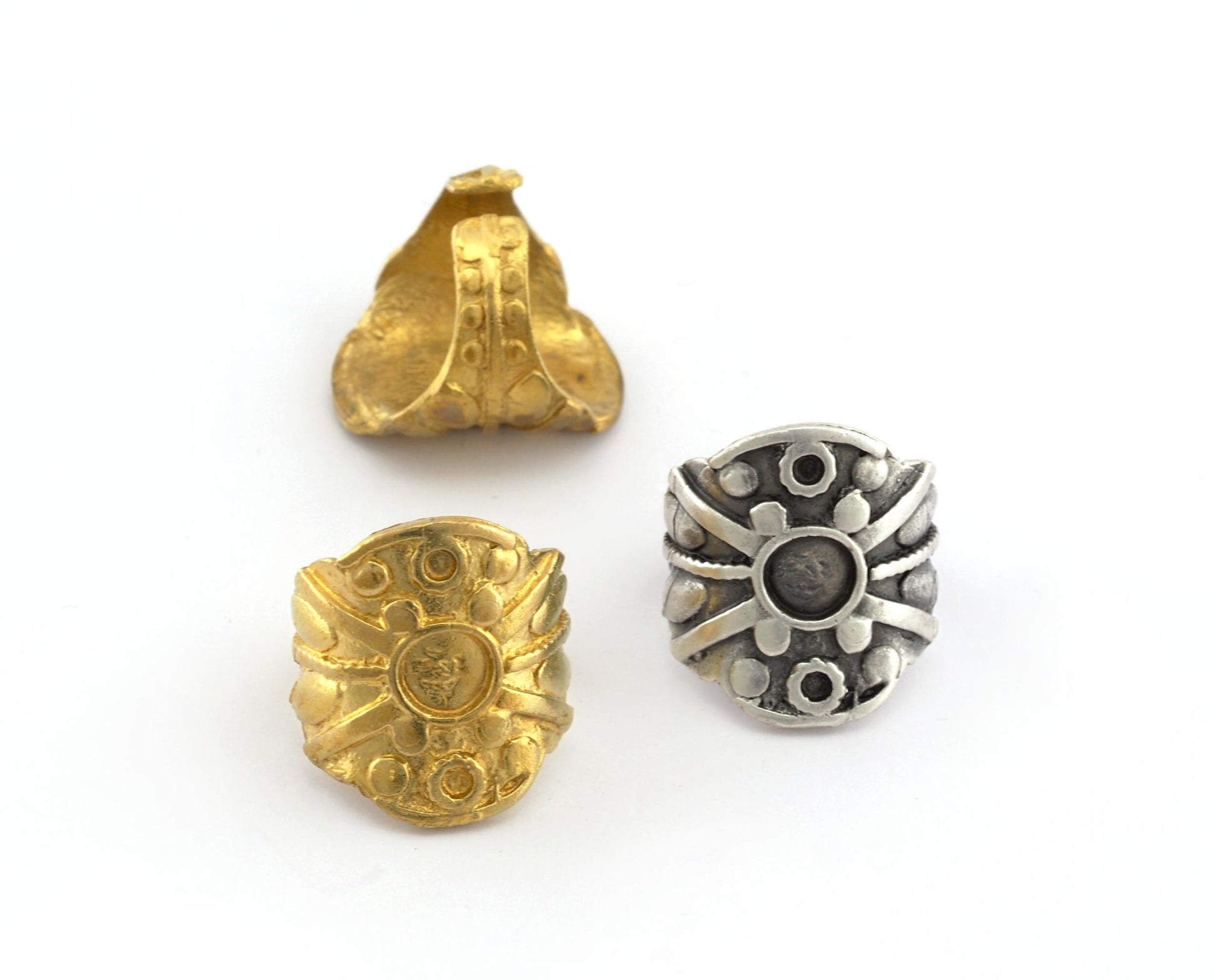 Ethnic Ring Round Blank Adjustable Ring Bezel - Raw brass 6mm Blank (17mm 6.5US inner size - Adjustable ) OZ3375