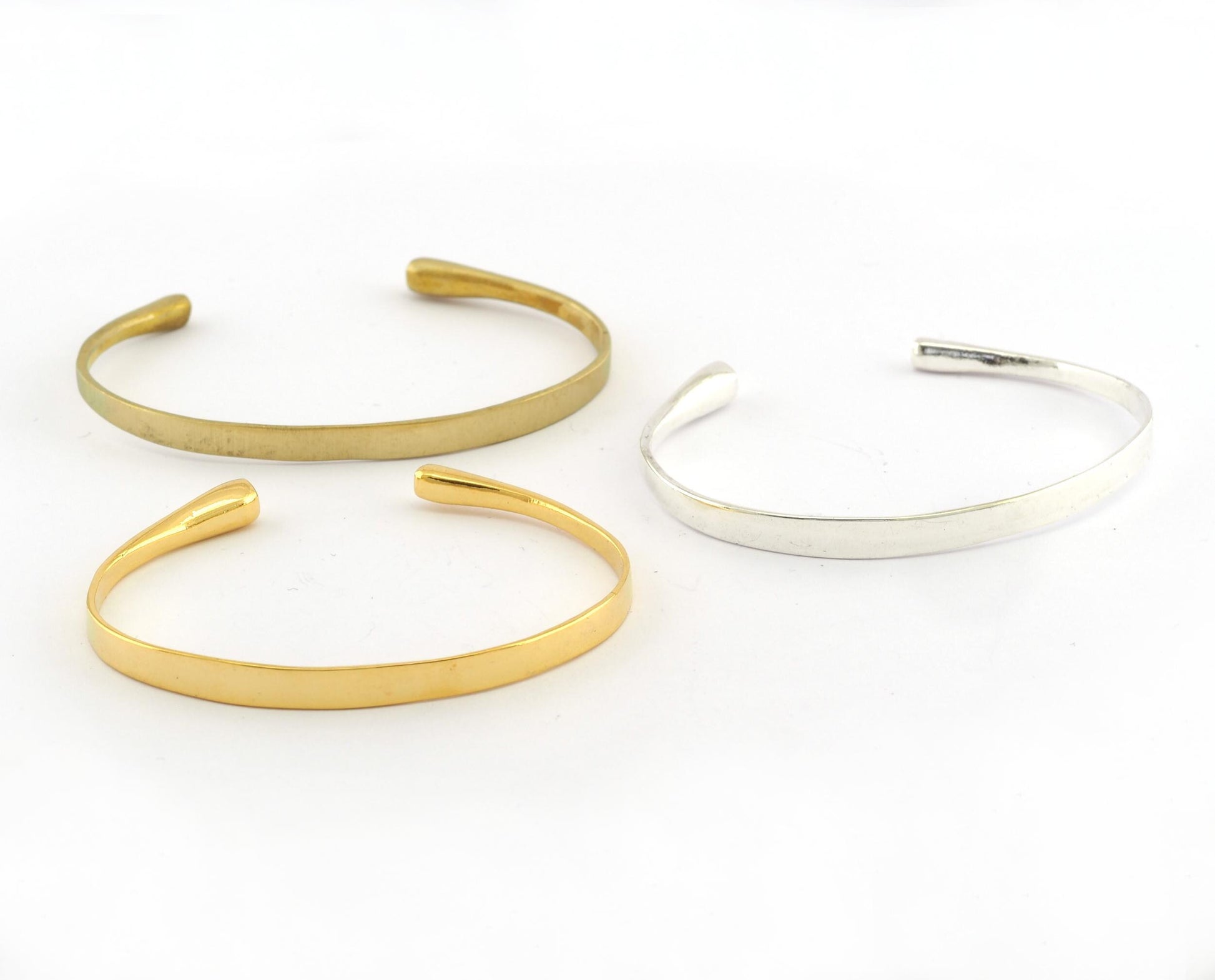 BIG MEDIUM SIZE Flat Plain Bracelet , Bracelet Base Blank Raw Brass Shiny Silver Shiny Gold Plated Brass (70mm size - Adjustable ) 5610