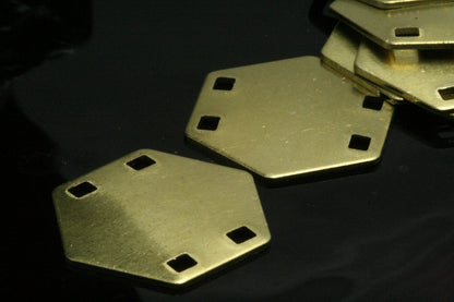 hexagonal stamping (0,8mm 20 gauge) 4 hole charms ,18 pcs 20mm raw brass findings 979R-39