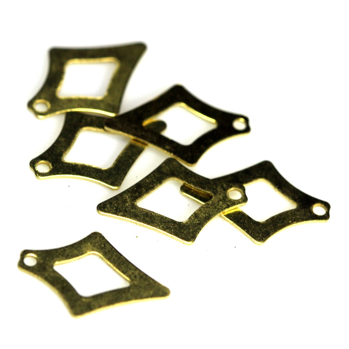 16mm raw brass arrow head triangle, 1 loop, arrow head charms, findings 646R-52