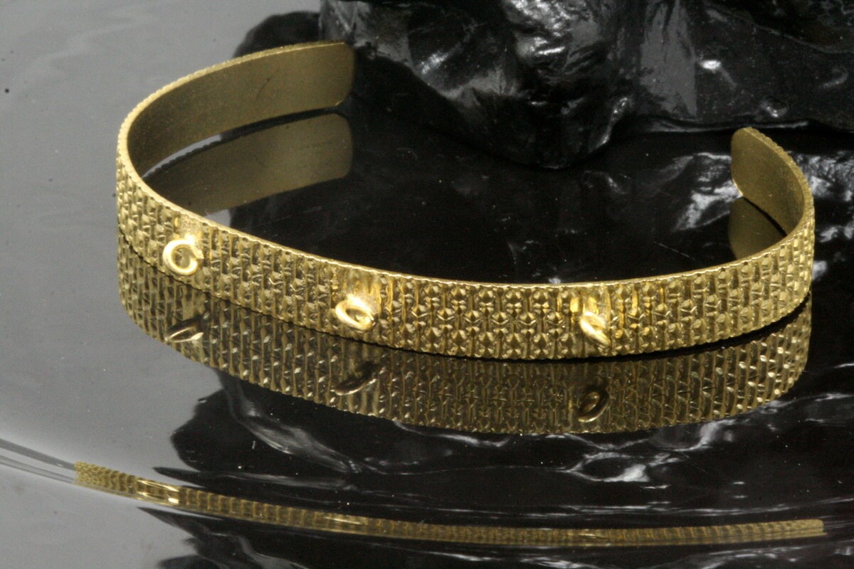 Bracelet with loops 61mm gold plated 7" adjustable brass 413