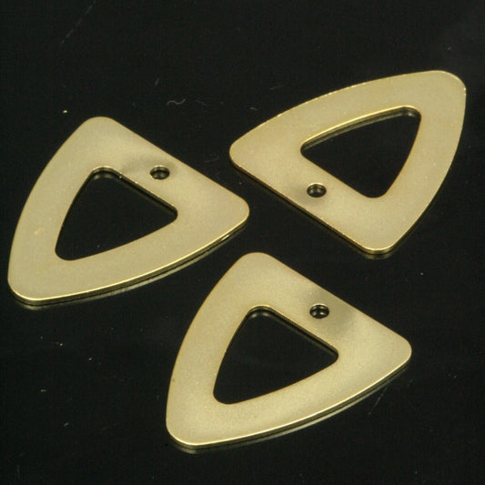 10 pcs 19 mm gold plated triangle shape pendant brass gold plated brass with 1 loop 941