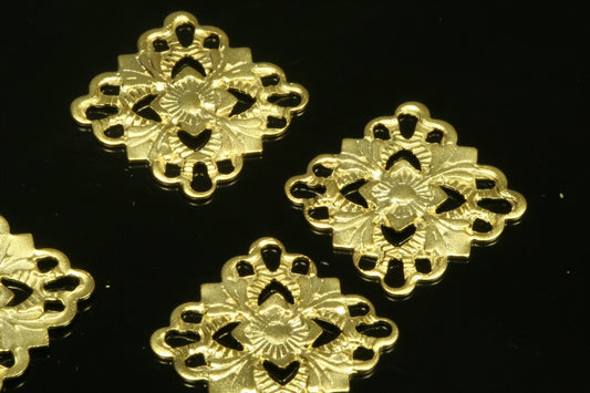 10 pcs 15mm gold plated brass square filigree finding charm 414