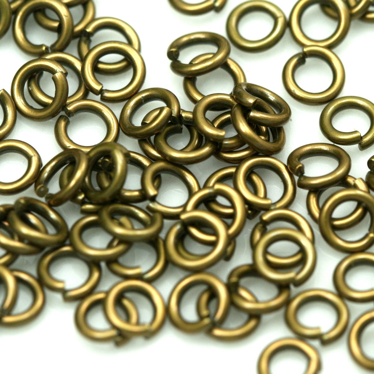 Open jump ring 4mm 24 gauge( 0,5mm ) antique brass tone Brass jump ring 1153AB