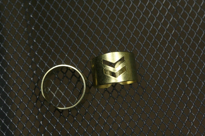 Adjustable Ring Raw Brass 20x13mm (hole 19mmUS 9 ) , Ri19-1122D