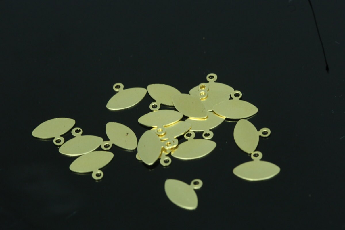 Eye shape drop pendant 300 pcs 8x10mm raw brass 1246-46 tmlp