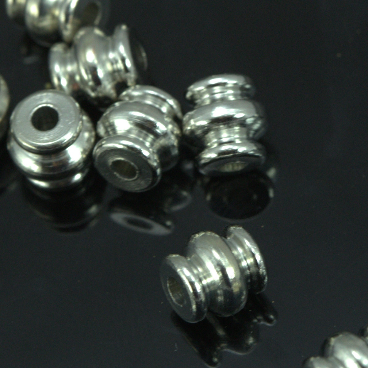 silver tone brass cylinder, spacer bead 7x7mm (hole 2mm) bab2 1519NF