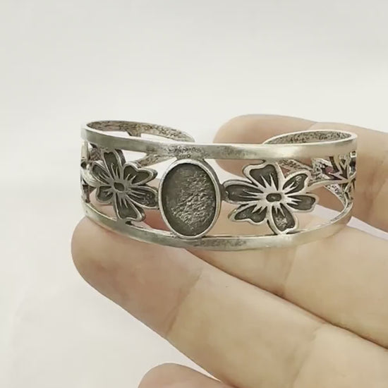 Oval Blank Flower Bracelet Monthly Flower (October Cosmos) Base Setting Blank Bezel Antique Silver Plated Brass (10x14mm Blank ) 5161