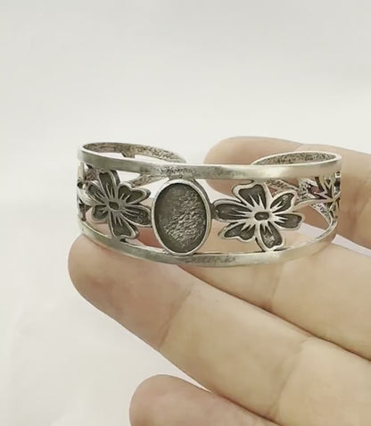 Oval Blank Flower Bracelet Monthly Flower (October Cosmos) Base Setting Blank Bezel Antique Silver Plated Brass (10x14mm Blank ) 5161