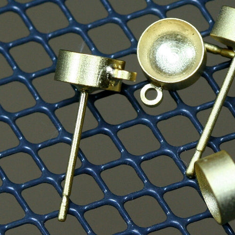 Earring Stud posts with gold plated brass pads  2 pcs (1 pair)  stainless steel 6mm RBY6 1648