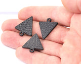 triangle textured  with loop 24.5x22mm black painted alloy pendant charms  2269