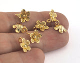 5 pcs 11mm Gold Plated Alloy finding tiny flower charm pendant 86